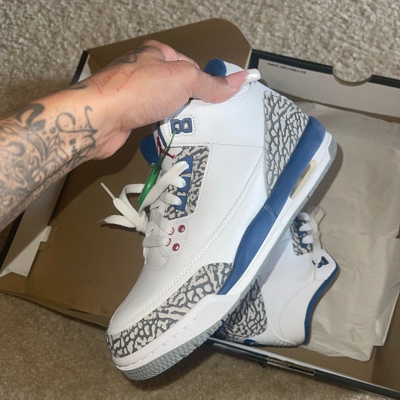 Retro 3 ‘True Blues’ 6GS - Picture 1 of 10